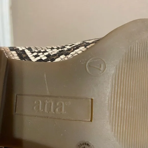 Ana Snake Print Booties - Picture 5 of 5